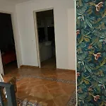 Benedita's House Capinha