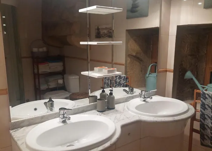 Benedita's House Capinha